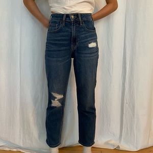 Hollister Ultra High Rise Vintage Straight Jeans